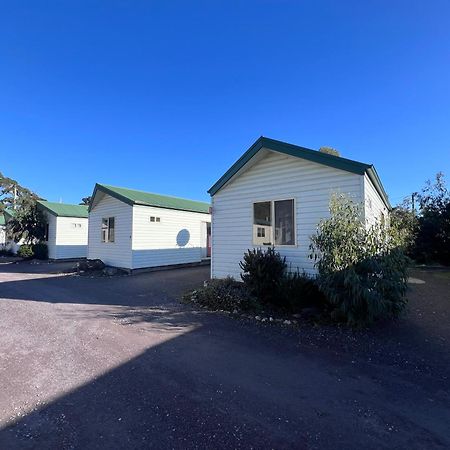 Strahan Beach Tourist Park Exterior photo